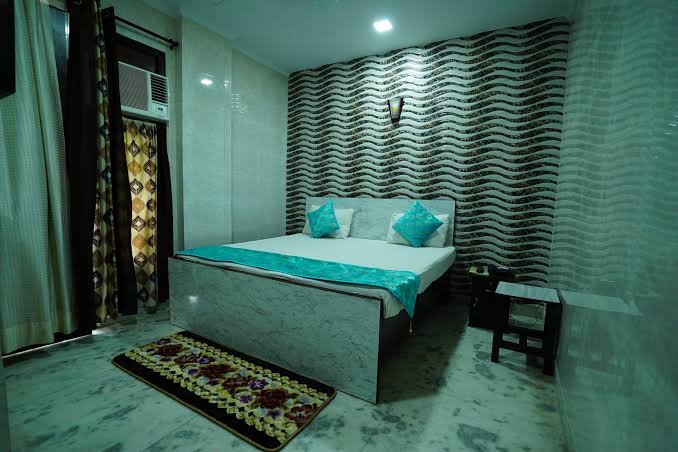 Hotel New Rajdhani Inn